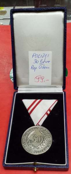 Für treue Dienste 30 Jahre Polizei Republik Österreich